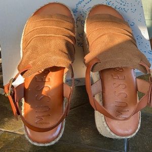 Musse & Cloud Platform wedge sandal Didia 40 (9)